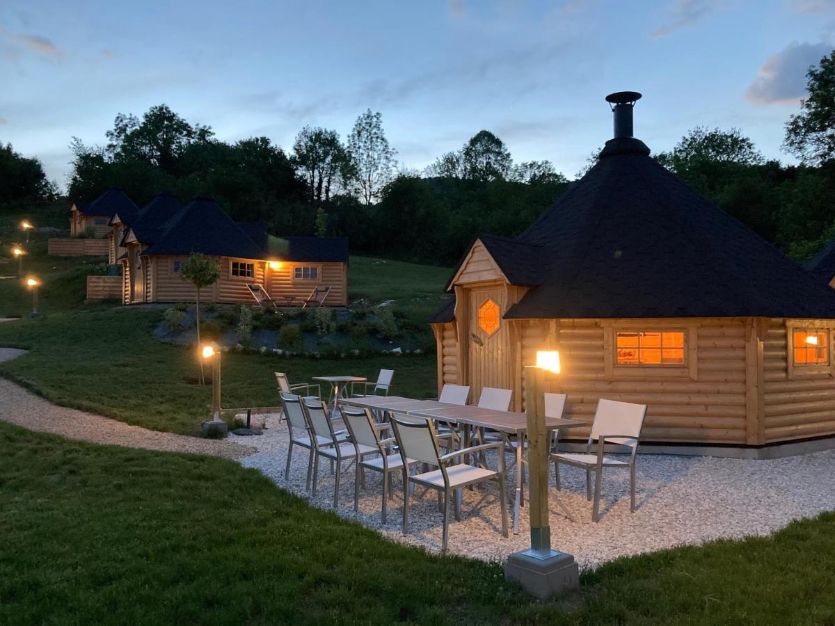 Aux Kotas Finland'Ain Villa Izieu Ngoại thất bức ảnh